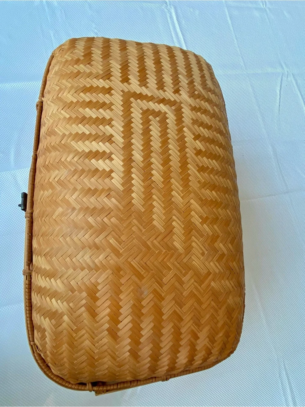 N/A handwoven rattan
